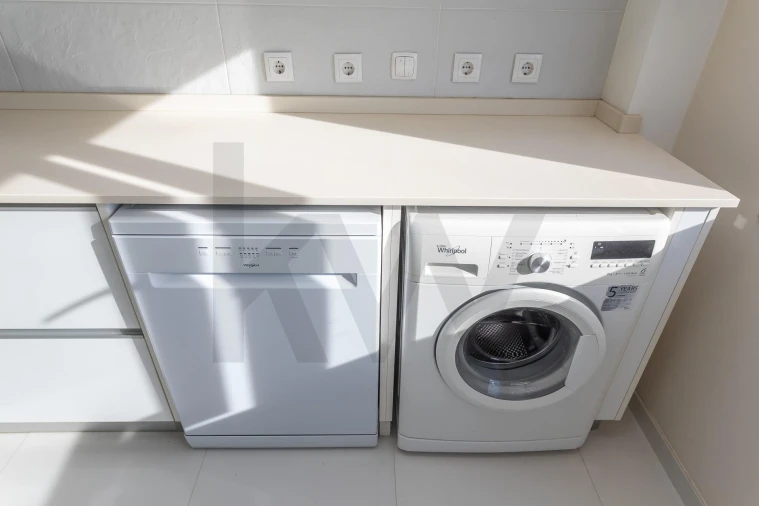 Apartamento T2 para Venda em Agualva e Mira-Sintra Foto 22
