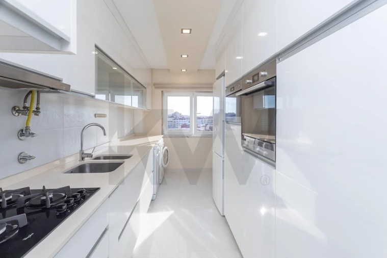 Apartamento T2 para Venda em Agualva e Mira-Sintra Foto 19