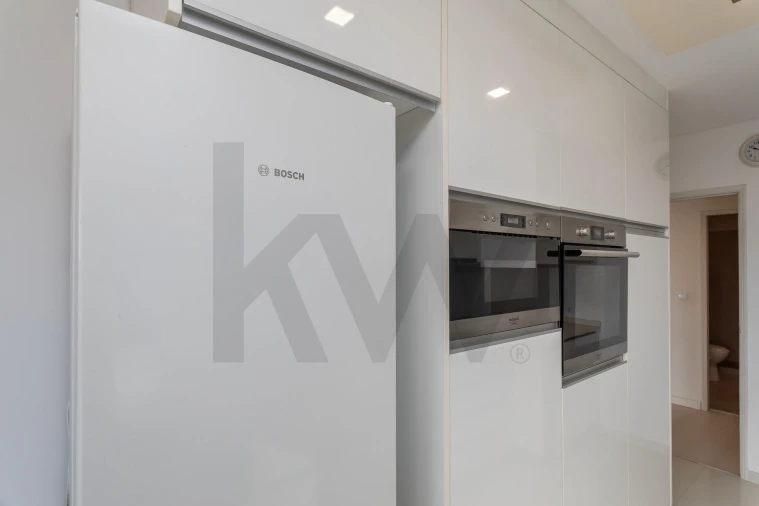 Apartamento T2 para Venda em Agualva e Mira-Sintra Foto 23