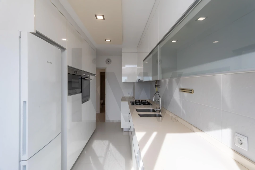 Apartamento T2 para Venda em Agualva e Mira-Sintra Foto 21