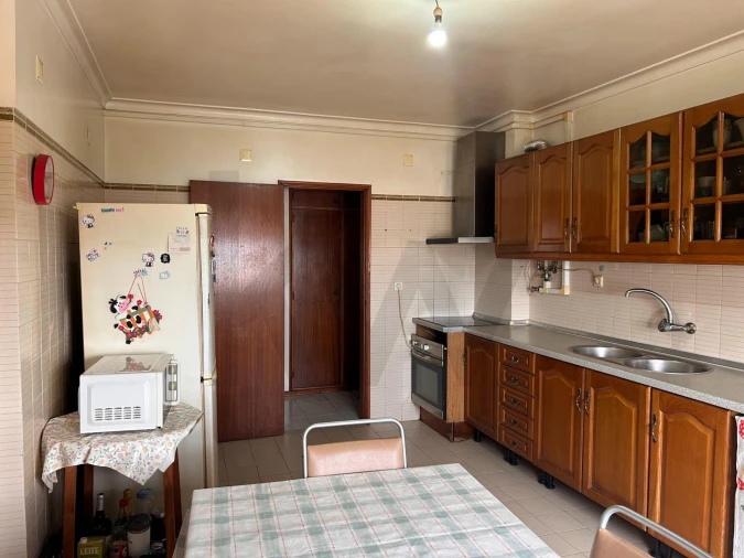 Apartamento T2 para Venda em Moita Foto 16