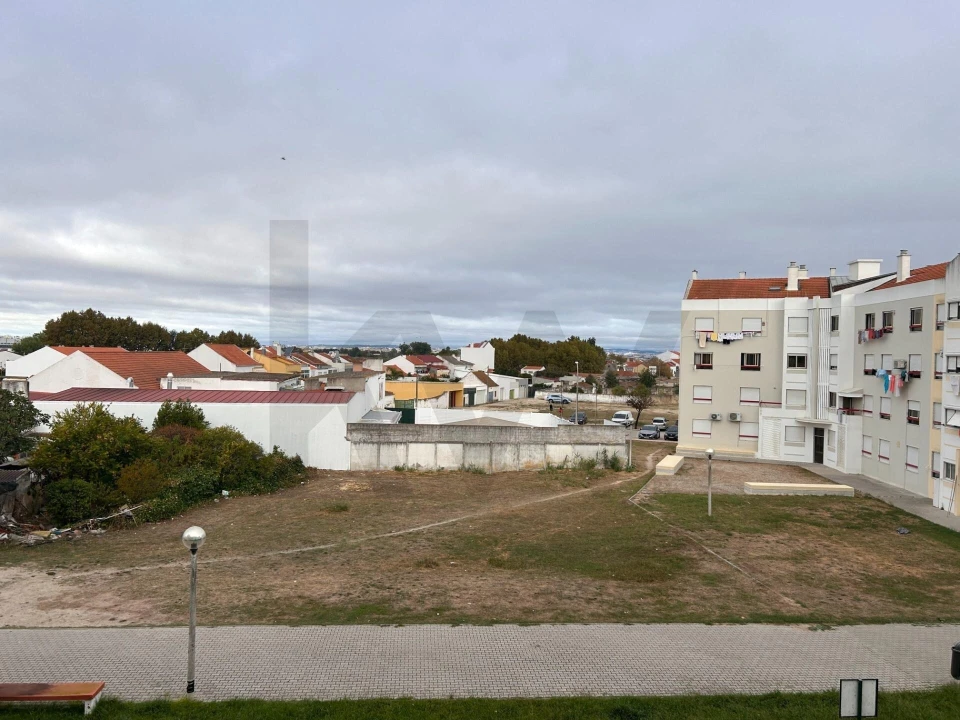 Apartamento T2 para Venda em Moita Foto 41