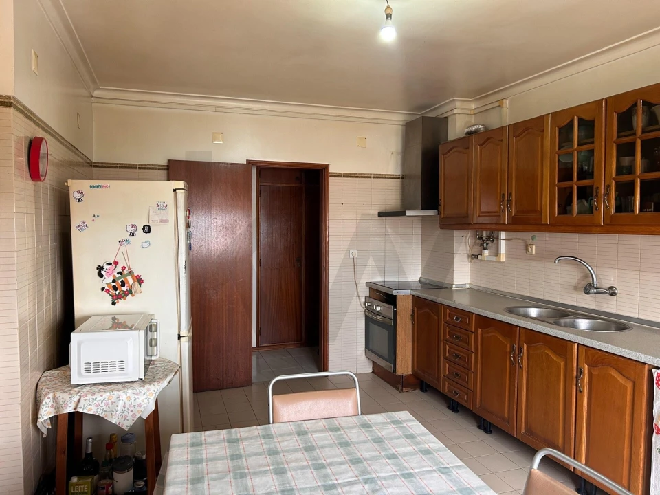 Apartamento T2 para Venda em Moita Foto 16