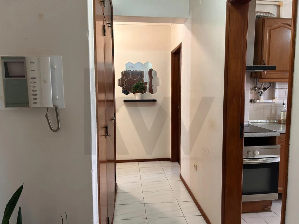 Apartamento T2 para Venda em Moita Foto 11