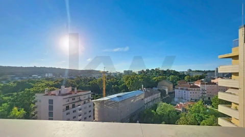 Apartamento T3 para Venda em São Domingos de Benfica