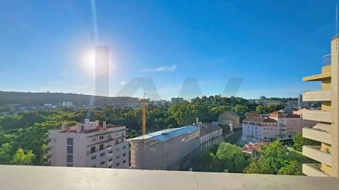 Apartamento T3 para Venda em São Domingos de Benfica