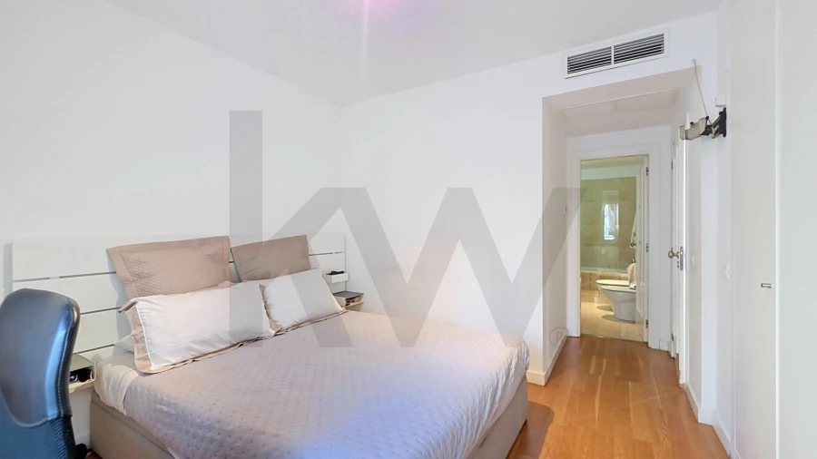 Apartamento T3 para Venda em São Domingos de Benfica Foto 23