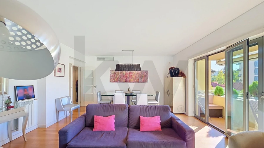 Apartamento T3 para Venda em São Domingos de Benfica Foto 3
