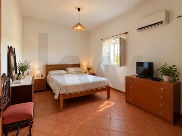 Moradia T3 para Venda em Quelfes