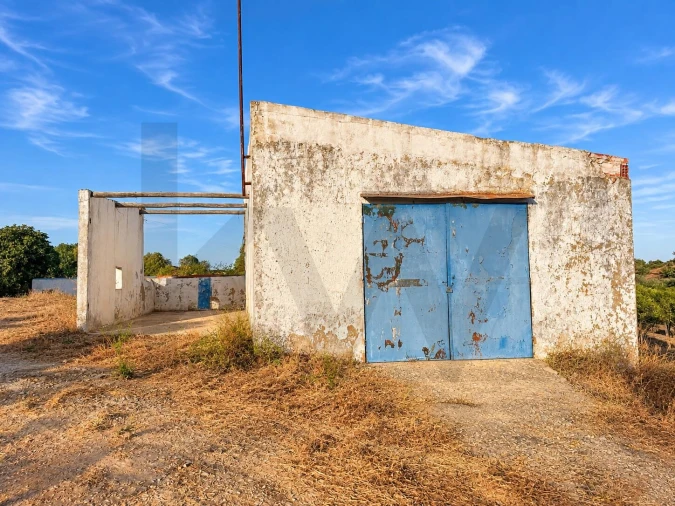 Moradia T3 para Venda em Quelfes Foto 37