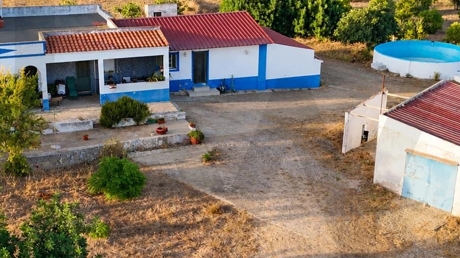 Moradia T3 para Venda em Quelfes