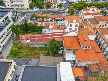 Prédio para Venda em Funchal (São Pedro)