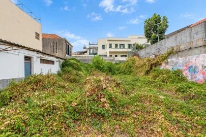 Prédio para Venda em Funchal (São Pedro)