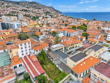 Prédio para Venda em Funchal (São Pedro)
