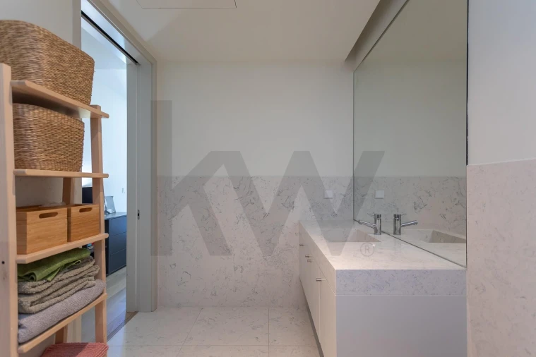 Apartamento T3 para Venda em Parque das Nações Foto 15