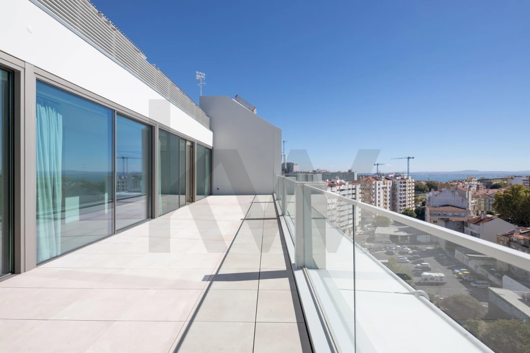 Apartamento T4 para Venda em Areeiro Foto 22