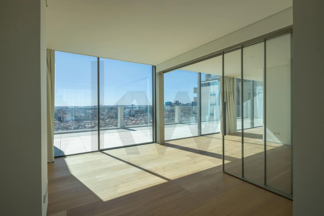 Apartamento T4 para Venda em Areeiro Foto 8