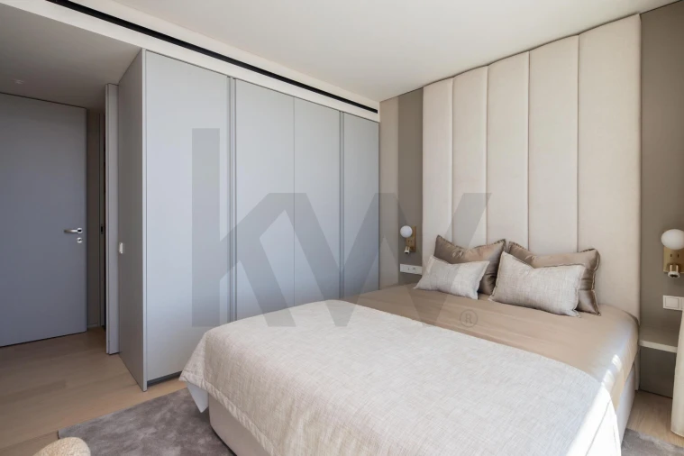 Apartamento T2 para Venda em Areeiro Foto 13