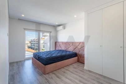 Apartamento T3 para Venda em Samora Correia