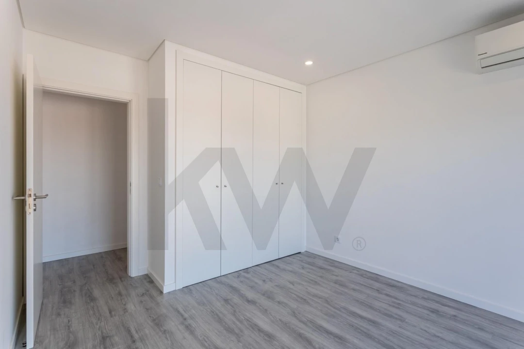 Apartamento T3 para Venda em Samora Correia Foto 16
