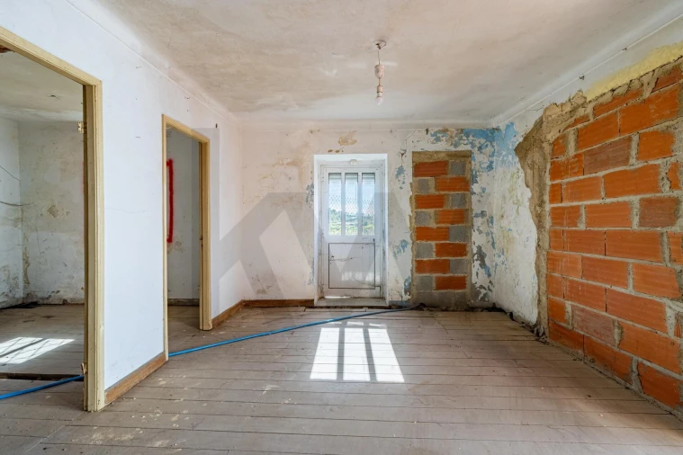 Moradia T2 para Venda em São Pedro de Castelões Foto 14