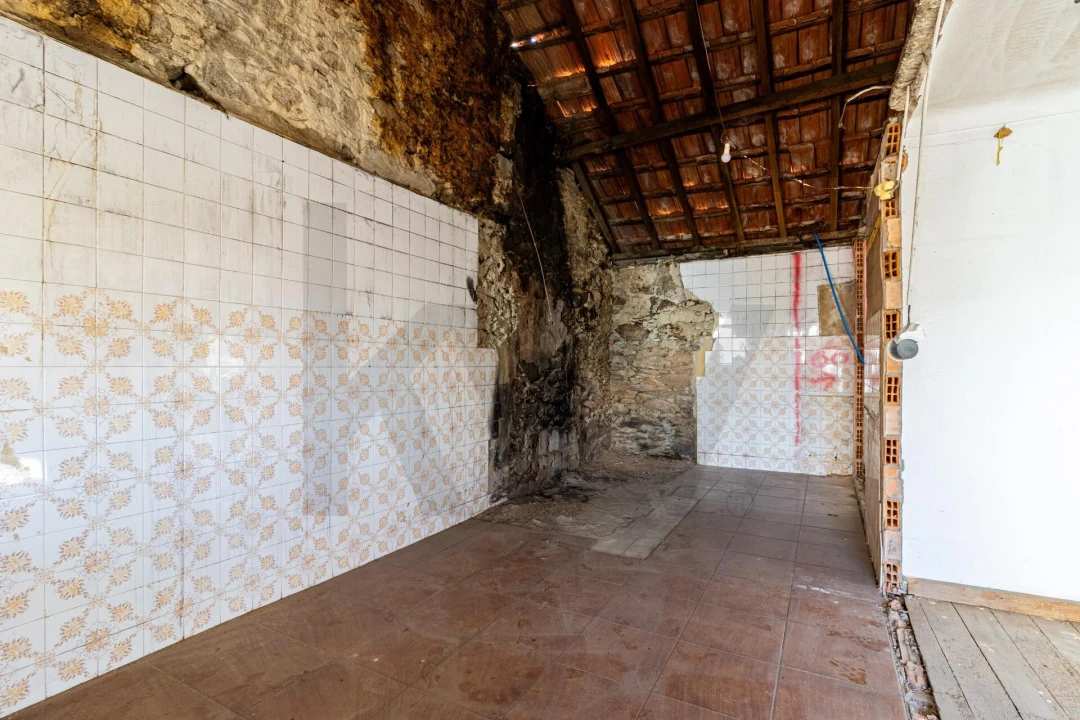 Moradia T2 para Venda em São Pedro de Castelões Foto 12