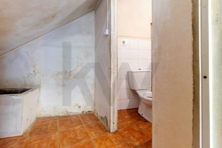 Loja para Arrendamento em Mafamude e Vilar do Paraíso Foto 13