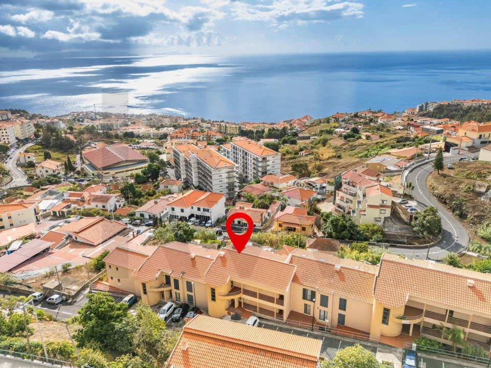 Apartamento T1 para Venda em Caniço Foto 26