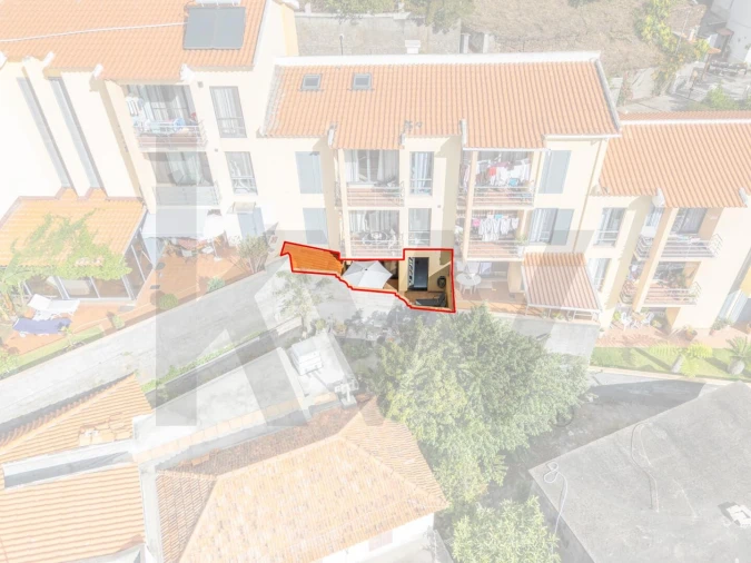 Apartamento T1 para Venda em Caniço Foto 23