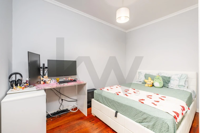 Apartamento T1 para Venda em Caniço Foto 14