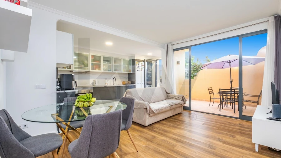 Apartamento T1 para Venda em Caniço