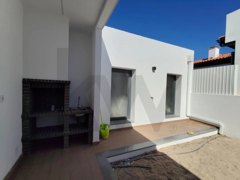 Moradia T3 para Venda em Fernao Ferro Foto 28