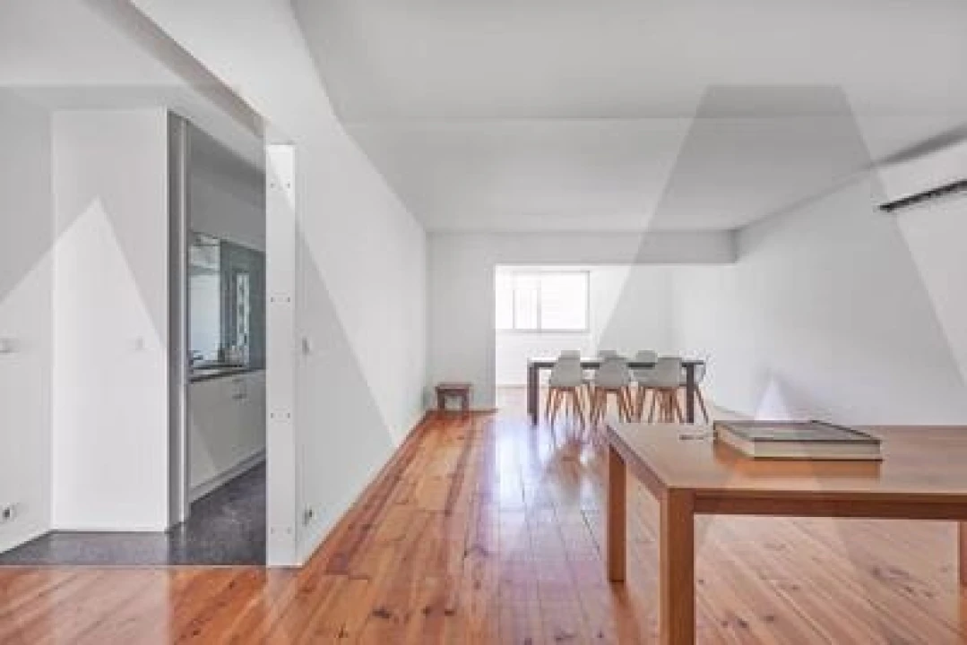 Apartamento T1 para Arrendamento em Avenidas Novas Foto 8