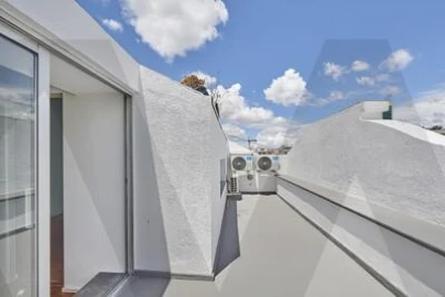 Apartamento T1 para Arrendamento em Avenidas Novas