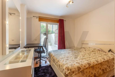 Apartamento T2 para Arrendamento em Lumiar