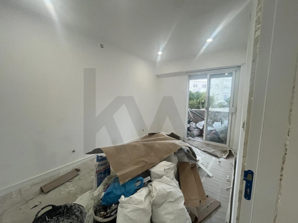 Apartamento T3 para Venda em Venteira Foto 5