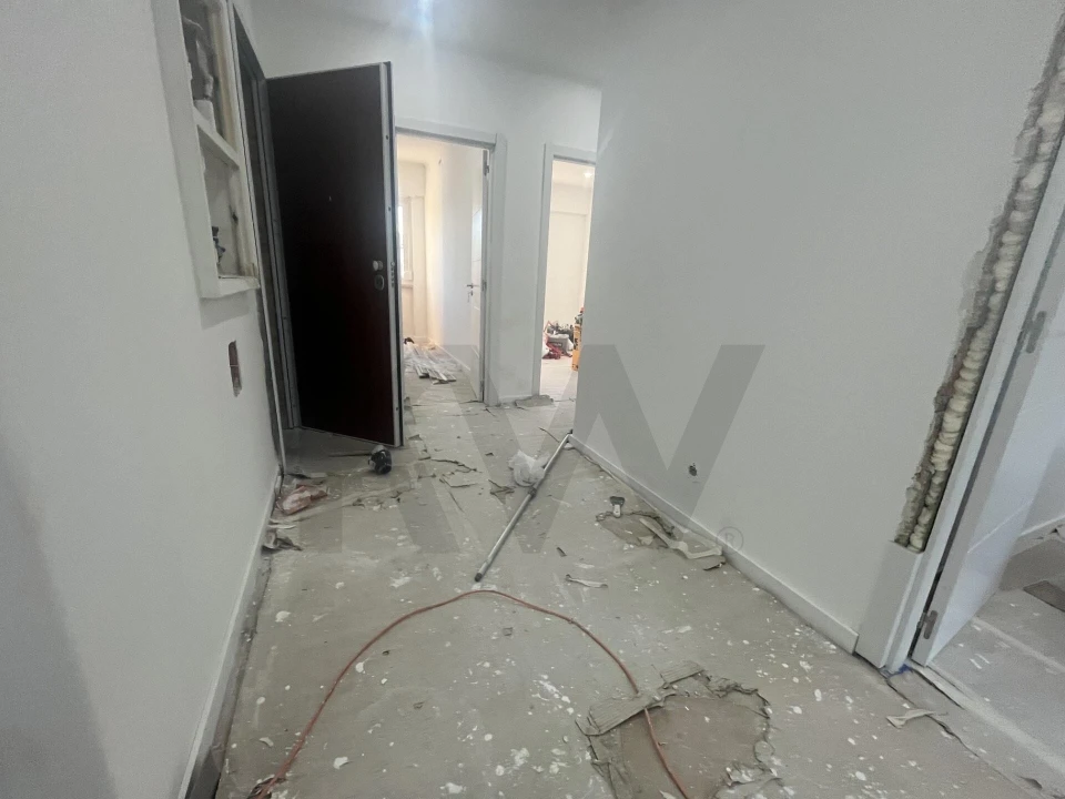 Apartamento T3 para Venda em Venteira Foto 2