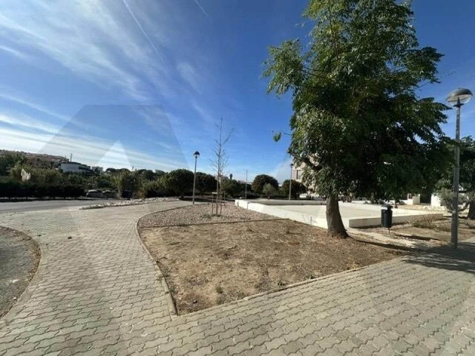 Apartamento T1 para Arrendamento em Ericeira Foto 21