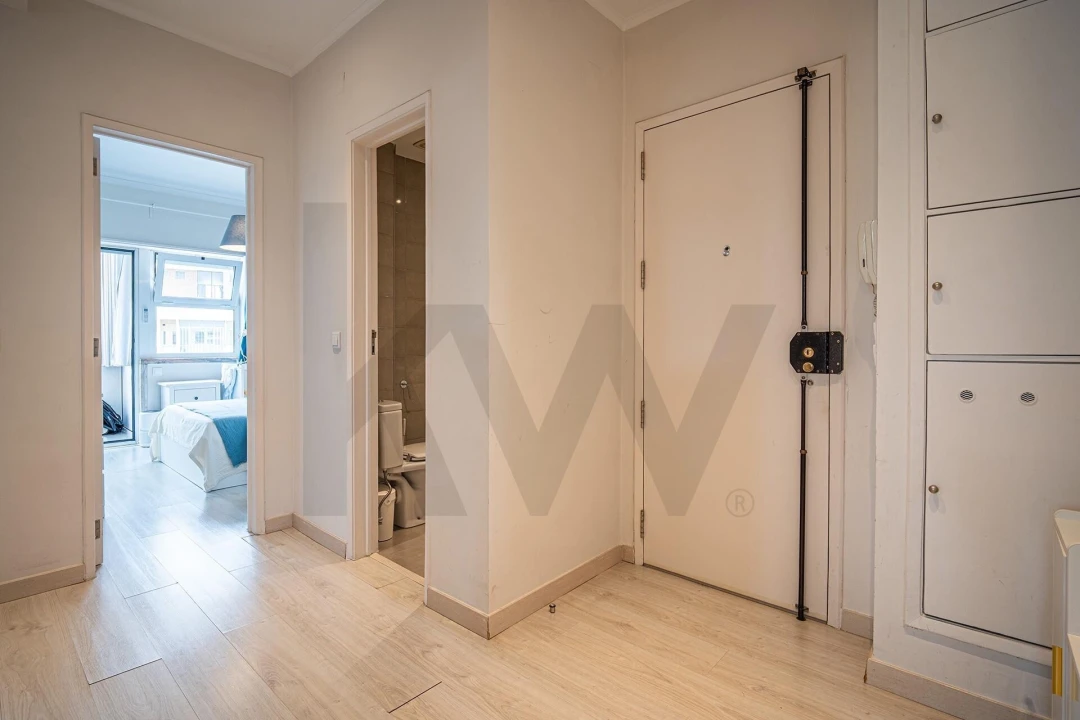 Apartamento T2 para Venda em Lumiar Foto 2