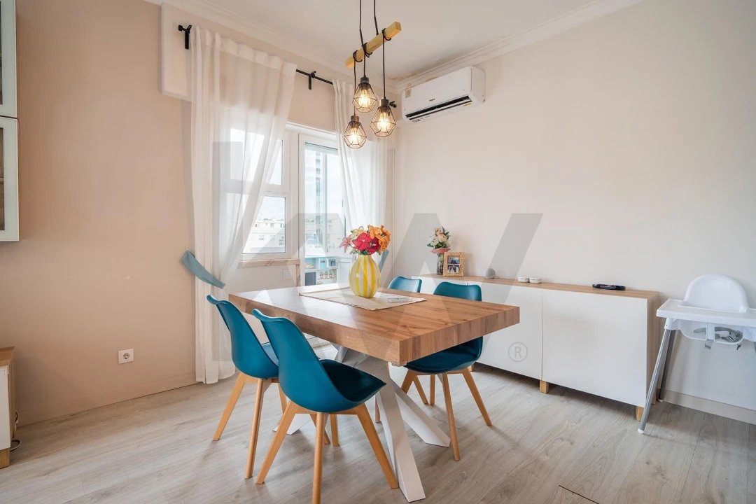 Apartamento T2 para Venda em Lumiar Foto 9