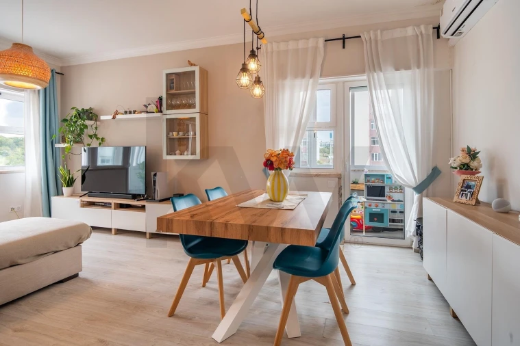 Apartamento T2 para Venda em Lumiar Foto 4