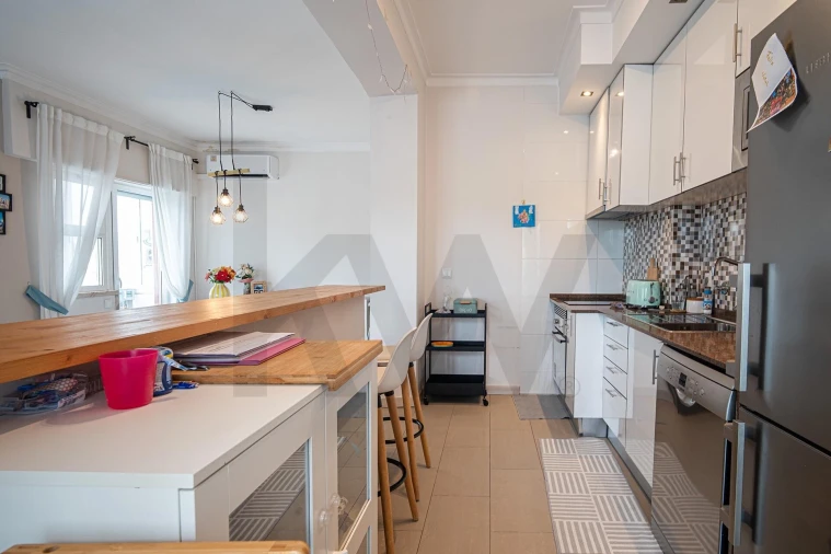 Apartamento T2 para Venda em Lumiar Foto 11