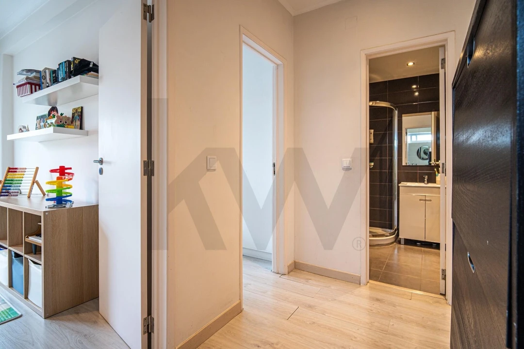 Apartamento T2 para Venda em Lumiar Foto 19