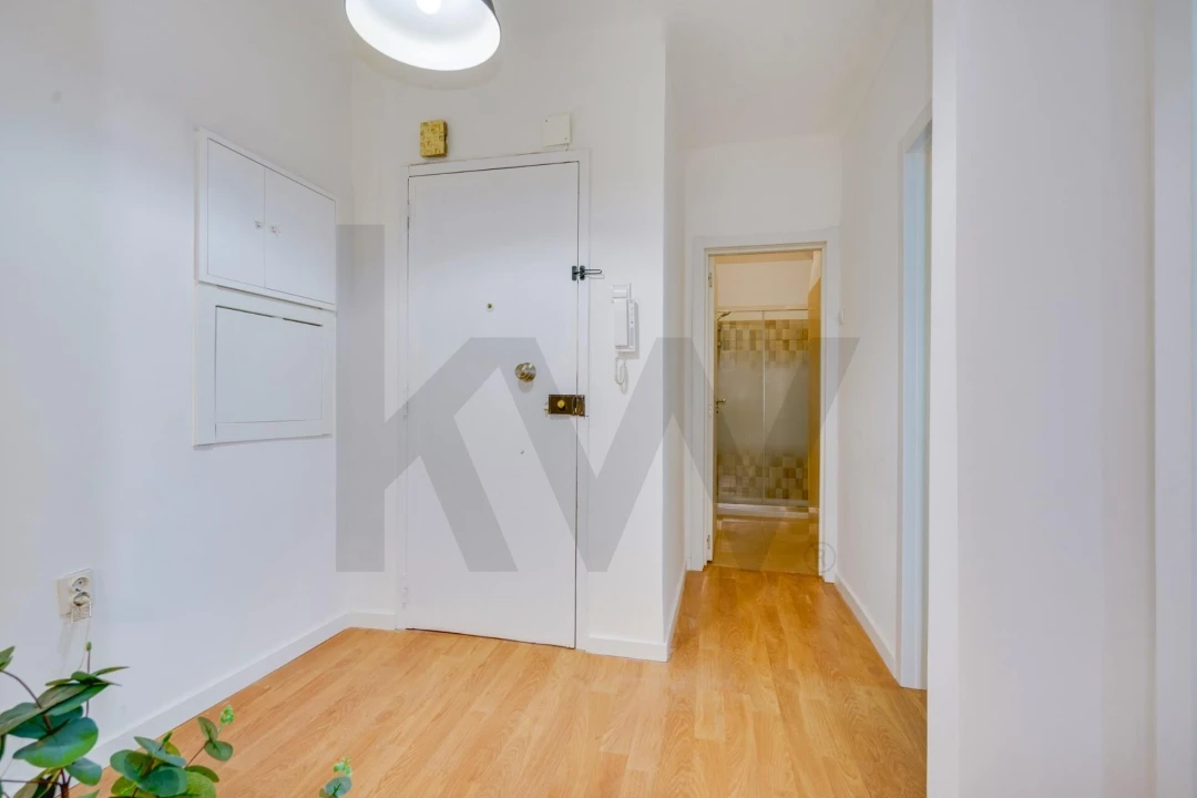 Apartamento T1 para Venda em Algés, Linda-A-Velha e Cruz Quebrada-Dafundo Foto 11