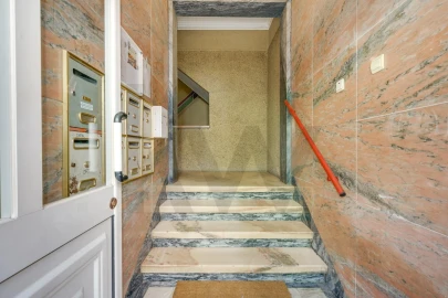 Apartamento T1 para Venda em Algés, Linda-A-Velha e Cruz Quebrada-Dafundo