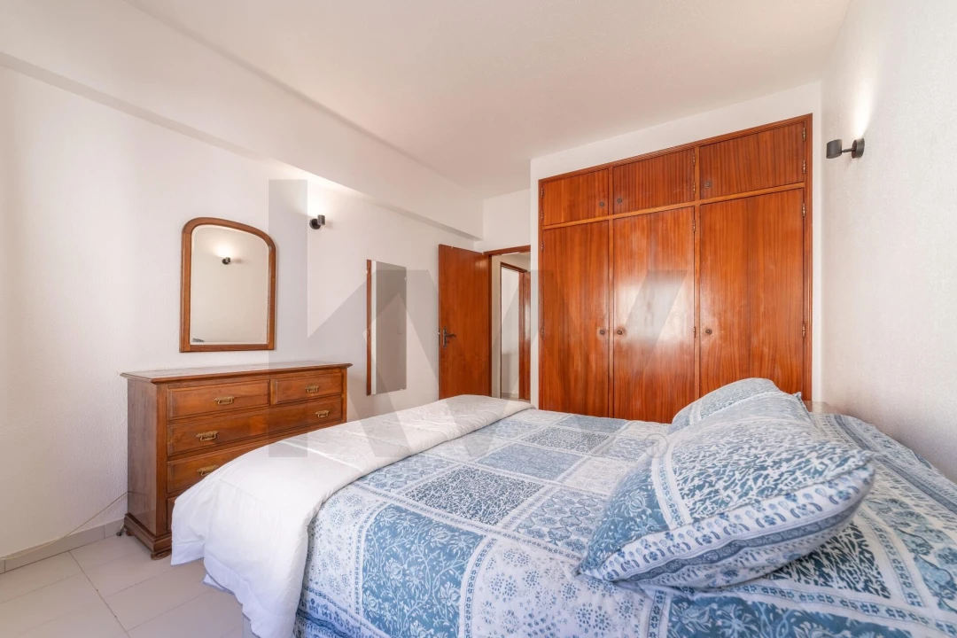 Apartamento T1 para Venda em Albufeira e Olhos de Água Foto 11