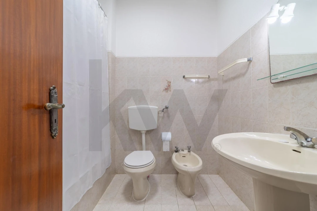Apartamento T1 para Venda em Albufeira e Olhos de Água Foto 14
