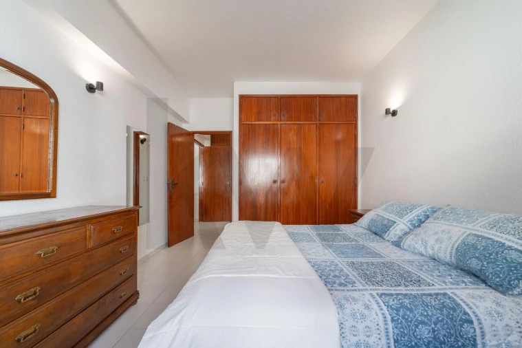 Apartamento T1 para Venda em Albufeira e Olhos de Água Foto 12