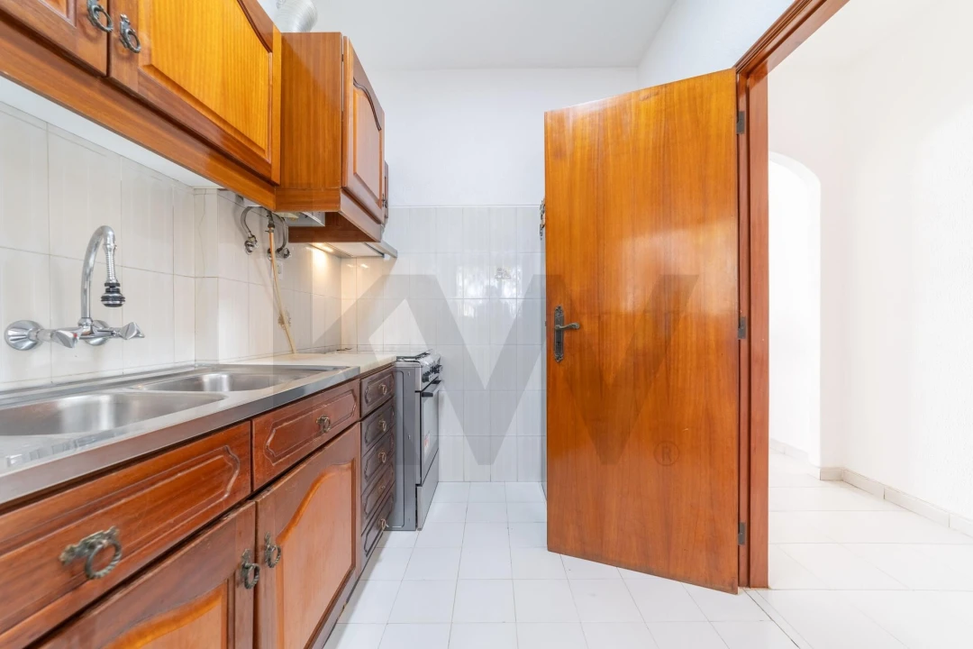 Apartamento T1 para Venda em Albufeira e Olhos de Água Foto 7