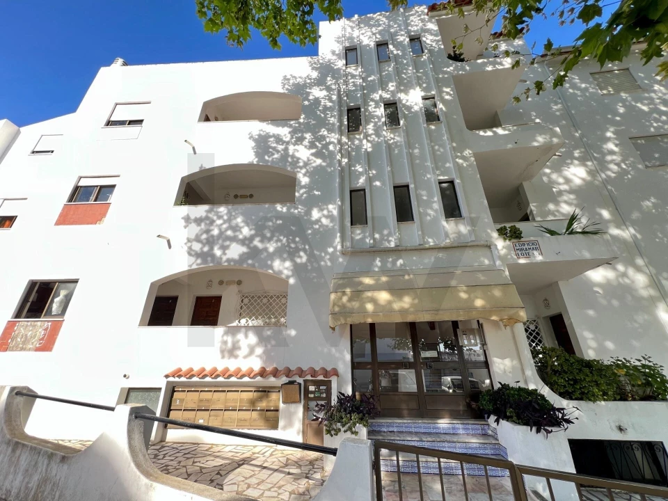 Apartamento T1 para Venda em Albufeira e Olhos de Água Foto 16